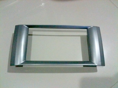 กรอบวิทยุสำหรับใส่ครอบเพื่อความเรียบร้อยสวยงาม ของการติดตั้งวิทยุต่างๆ ส่ง ปณ ได้ครับ วิทยุก็ขายนะครับ ซีดีขาย 1,950 บาท