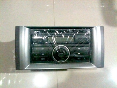 กรอบวิทยุสำหรับใส่ครอบเพื่อความเรียบร้อยสวยงาม ของการติดตั้งวิทยุต่างๆ ส่ง ปณ ได้ครับ วิทยุก็ขายนะครับ ซีดีขาย 1,950 บาท