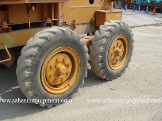 รถเกรด GD28AC-1 บจก.สหสินอีควิปเม้นท์ โทร.081-5851880, 02-5168100-1 www.sahasinequipment.com รถเกรด GD28AC-1 บจก.สหสินอีควิปเม้นท์ โทร.081-5851880, 02-5168100-1 www.sahasinequipment.com