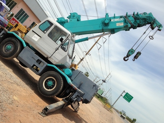 รถเครน KOBELCO RK70M-2
