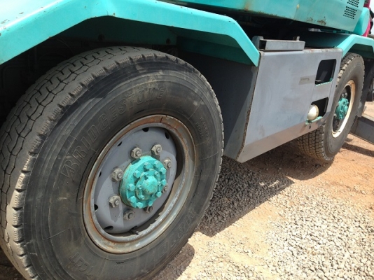 รถเครน KOBELCO RK70M-2