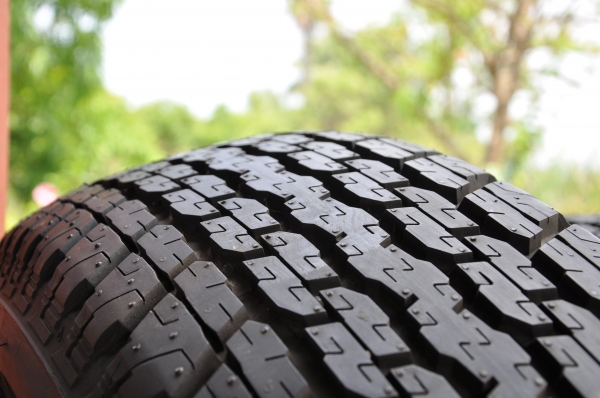 ขายยาง BRIDGESTONE ปี2012 ใหม่มากๆ