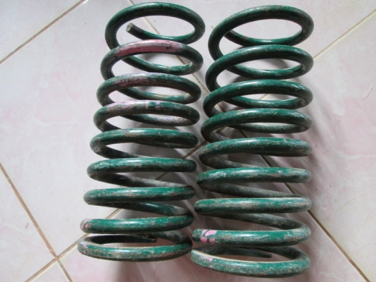 สปริงหน้า strada  cyclone