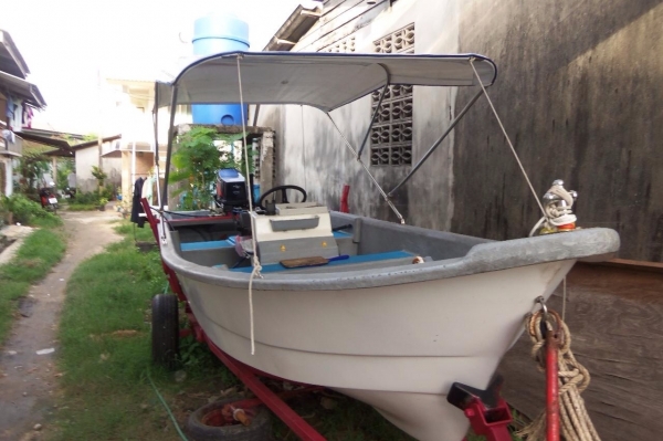 ขายเรือ 16 ฟุต สภาพใหม่พร้อมใช้เครื่อง TOHATSU 30 แรง 081-4307676