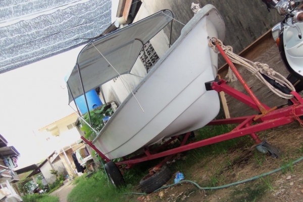 ขายเรือ 16 ฟุต สภาพใหม่พร้อมใช้เครื่อง TOHATSU 30 แรง 081-4307676 ขายเรือ 16 ฟุต สภาพใหม่พร้อมใช้เครื่อง TOHATSU 30 แรง 081-4307676
