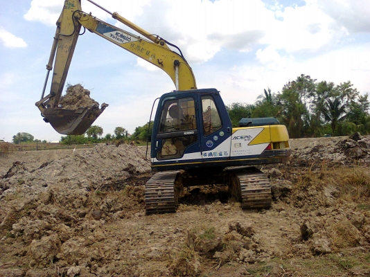 ขายSK120 มาค์ทรี เอกสารอินวอย์ ไฟ้ฟ้าครบ ใช้ได้ทุกอย่าง แอร์เย็น ไม่มีโหลด โซ่เต็ม เอวแน่น รถนอกใช้ได้ 9เดือน