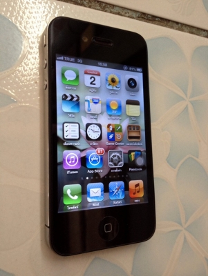ไอโฟน 4 32GB สวยครับ