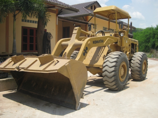 ขายถูก KOMATSU JH 65