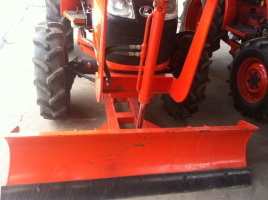ขายรถแทรกเตอร์ KUBOTA MAX L3608