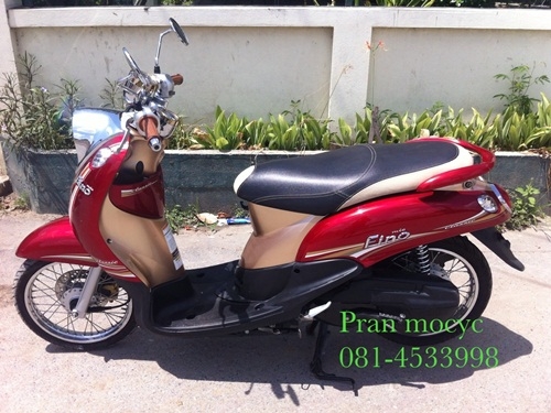 ขาย fino สีเเดงน้ำตาล ปี2555