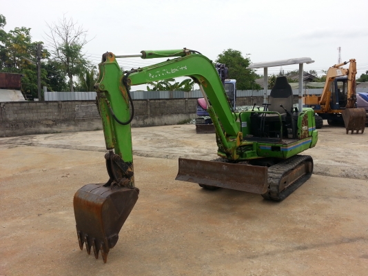 ขายรถแบคโฮ MITZUBISHI MM 35  ของเก่าจากญี่ปุ่นสภาพรถ 90\% เอกสารอินวอย