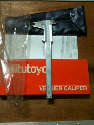 เวอร์เนียร์ mitutoyo ขนาด 150 mm หรือ 6 นิ้ว เวอร์เนียร์ mitutoyo ขนาด 150 mm หรือ 6 นิ้ว