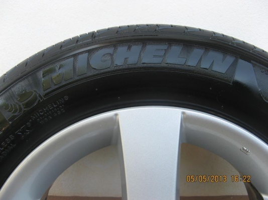 ขายล้อแม็ก MAZDA 3 สภาพสวย ยาง ปี 2010 ขายล้อแม็ก MAZDA 3 สภาพสวย ยาง ปี 2010