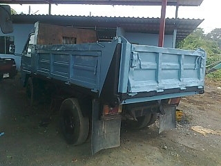 ขายรถ 6 ล้อดัมพ์ ISUZU NKR 88 ปี 2538 ราคา 380000