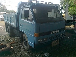 ขายรถ 6 ล้อดัมพ์ ISUZU NKR 88 ปี 2538 ราคา 380000