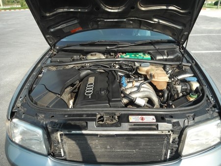 ขายรถสวยสภาพดี Audi Auto1.8 ไม่มีชนหนัก สีสันเต็ม สวย แม็ก 17" ยางใหม่ Airbag คู่ Abs เเอร์เย็น รถสวยสภาพดี ขายรถสวยสภาพดี Audi Auto1.8 ไม่มีชนหนัก สีสันเต็ม สวย แม็ก 17" ยางใหม่ Airbag คู่ Abs เเอร์เย็น รถสวยสภาพดี