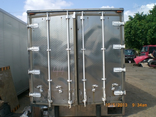 ตู้เย็น 5.5 เมตร เก่านอกหนา พร้อมชุดทำความเย็น