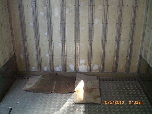 ตู้เย็น 5.5 เมตร เก่านอกหนา พร้อมชุดทำความเย็น