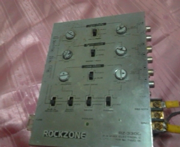 ขายครอสโอเวอร์ขับ sub