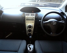 Toyota Yaris ปี 2010 วิ่งน้อย ดาวน์น้อย สภาพสวยจัด จัด จ้า Toyota Yaris ปี 2010 วิ่งน้อย ดาวน์น้อย สภาพสวยจัด จัด จ้า