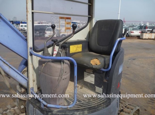 รถขุด MITSUBISHI MM20 รถนอก บจก.สหสินอีควิปเม้นท์ โทร.081-5851880, 02-5168100-1 www.sahasinequipment.com