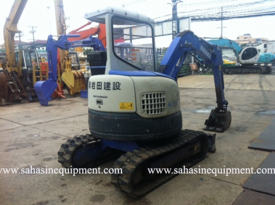 รถขุด MITSUBISHI MM20 รถนอก บจก.สหสินอีควิปเม้นท์ โทร.081-5851880, 02-5168100-1 www.sahasinequipment.com