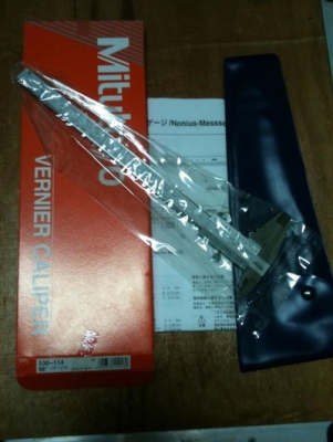 เวอร์เนียร์ mitutoyo ขนาด 200 mm หรือ 8 นิ้ว เวอร์เนียร์ mitutoyo ขนาด 200 mm หรือ 8 นิ้ว