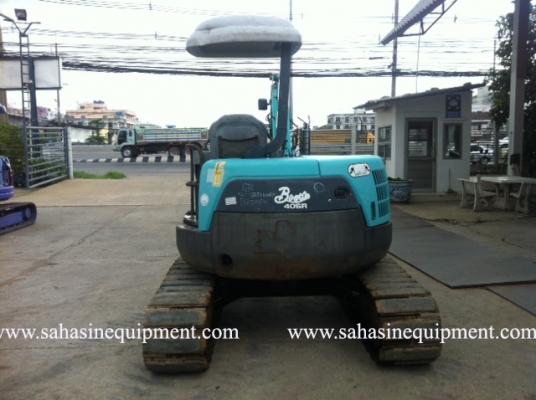 รถขุด KOBELCO SK40SR-1 บจก.สหสินอีควิปเม้นท์ โทร.081-5851880, 02-5168100-1 www.sahasinequipment.com รถขุด KOBELCO SK40SR-1 บจก.สหสินอีควิปเม้นท์ โทร.081-5851880, 02-5168100-1 www.sahasinequipment.com
