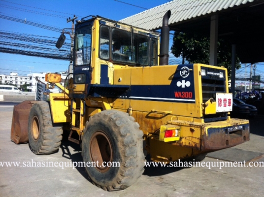 รถตัก WA300-1 S/N 305XX บจก.สหสินอีควิปเม้นท์ โทร.081-5851880, 02-5168100-1 www.sahasinequipment.com รถตัก WA300-1 S/N 305XX บจก.สหสินอีควิปเม้นท์ โทร.081-5851880, 02-5168100-1 www.sahasinequipment.com