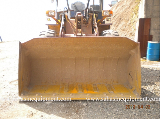 รถตัก WA300-1 S/N 305XX บจก.สหสินอีควิปเม้นท์ โทร.081-5851880, 02-5168100-1 www.sahasinequipment.com รถตัก WA300-1 S/N 305XX บจก.สหสินอีควิปเม้นท์ โทร.081-5851880, 02-5168100-1 www.sahasinequipment.com