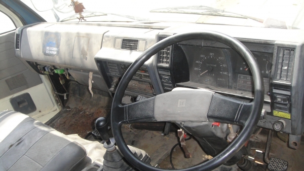 ISUZU NPR ยาว5เมตร เครื่องดี คัสฃีสวย รถเดิมๆ ราคาถูก