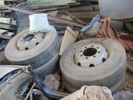 ขายชุดคานหน้าเพลาท้ายล้อพร้อมยาง อีซูซู เดก้า 195