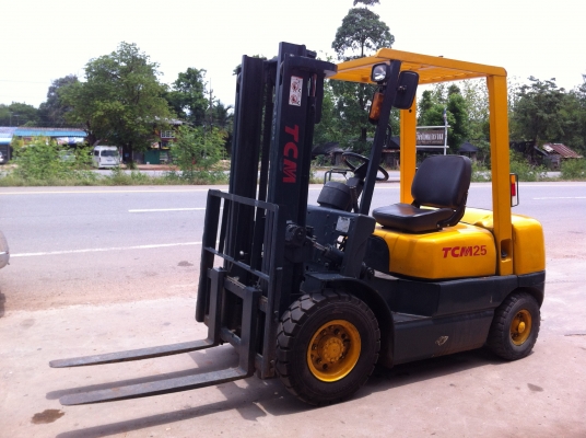 ขาย ฟอร์คลิฟต์TMC เสา3ม. ยก2.5ตัน เครื่องดีเซล เกียร์ธรรมดา