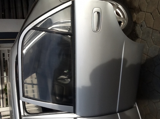 ประตู ทั้งบาน