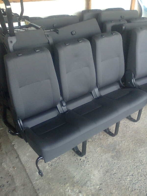 ขายเบาะนั่งเดิมๆรถตู้ครบชุดสวยๆ4500บาท