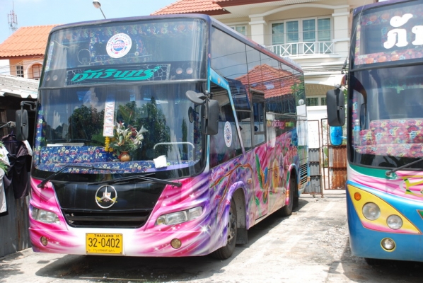 รถบัสแอร์ 7 เมตร