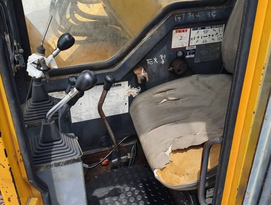 ขายด่วนรถแบคโฮหัวเก๋งKATOคาโต้50SR-3ซีรียล์สูง5734มีเต่ากะต่ายคลนโทลน้ำมันปั้มนี้วระบบไฟฟ้าครบเร็วแรงไม่โหลดเครื่อง 4สูบ K4Nเครื่องดีรถนอกเพื่งนำเข้ามาใหม่จากญี่ปุ่นยังไม่ได้ใช้ในไทยเลย