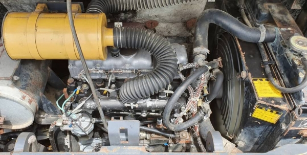 ขายด่วนรถแบคโฮหัวเก๋งKATOคาโต้50SR-3ซีรียล์สูง5734มีเต่ากะต่ายคลนโทลน้ำมันปั้มนี้วระบบไฟฟ้าครบเร็วแรงไม่โหลดเครื่อง 4สูบ K4Nเครื่องดีรถนอกเพื่งนำเข้ามาใหม่จากญี่ปุ่นยังไม่ได้ใช้ในไทยเลย