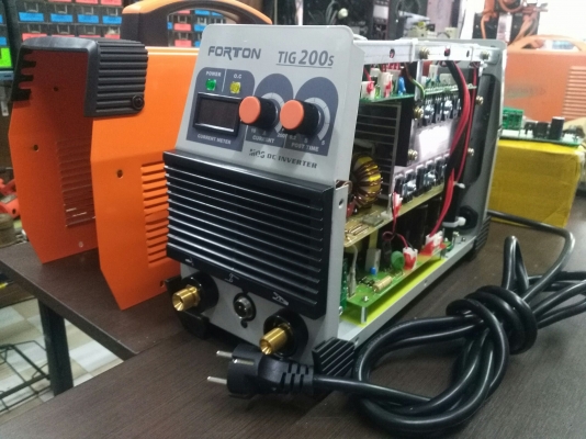 ตู้เชื่อม TIG 200 รับประกันจากทางร้านโดยตรง รอรับได้เลย