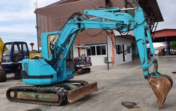 ขายด่วนรถแบคโฮKOBELCOSK50SR-3มาร์ทีซีรียล์สูงYJ980มีเต่ากะต่ายคลนโทลน้ำมันปั้มนี้วระบบไฟฟ้าครบเร็วแรงไม่โหลดเครื่อง 3สูบ 3TN100เครื่องดีรถนอกเพื่งนำเข้ามาใหม่จากญี่ปุ่นยังไม่ได้ใช้ในไทยเลย