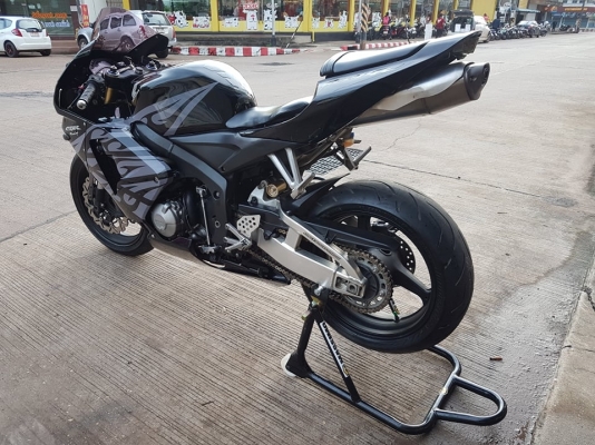 ขาย HONDA CBR600RR ปี2006 เดิมๆ กุญแจชิฟเครื่องดี ระบบไฟครบ อินวอยส์ สรรพสามิตร ราคา 93500 บาท ส่งได
