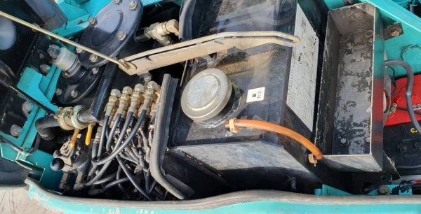 ขายด่วนแบคโฮKOBELCOSK75SR-6มาร์ซิคซีรียล์สูงYR07มีเต่ากะต่ายคลนโทลน้ำมันปั้มนี้วระบบไฟฟ้าครบเร็วแรงไม่โหลดเครื่อง 4สูบ อีซูซู4JG1เทอร์โบรถนอกเพื่งนำเข้ามาใหม่จากญี่ปุ่นยังไม่ได้ใช้ในไทยเลย