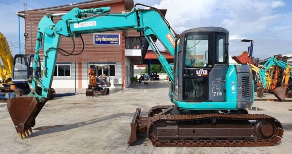 ขายด่วนแบคโฮKOBELCOSK75SR-6มาร์ซิคซีรียล์สูงYR07มีเต่ากะต่ายคลนโทลน้ำมันปั้มนี้วระบบไฟฟ้าครบเร็วแรงไม่โหลดเครื่อง 4สูบ อีซูซู4JG1เทอร์โบรถนอกเพื่งนำเข้ามาใหม่จากญี่ปุ่นยังไม่ได้ใช้ในไทยเลย