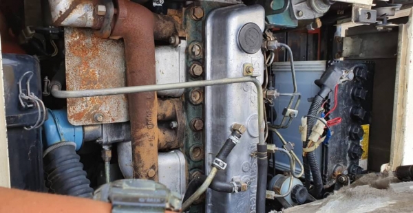 ขายด่วนราคา135,000บาทรถยกดีเซลนิสันFD25-10ยก2.5ตันเสาสูง3เมตรยกจริงวิ่งได้จริงหนัก2.5ตันสบายๆรถนอกสวยๆนำเข้ายังไม่เคยใช้งานในเมืองไทยเลย