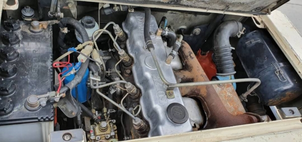 ขายด่วนราคา135,000บาทรถยกดีเซลนิสันFD25-10ยก2.5ตันเสาสูง3เมตรยกจริงวิ่งได้จริงหนัก2.5ตันสบายๆรถนอกสวยๆนำเข้ายังไม่เคยใช้งานในเมืองไทยเลย