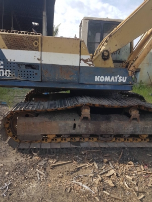 ขายKOMATSU PC200-5 คอลโทนสั้นเอกสารซื้อขายราคา 470,000
