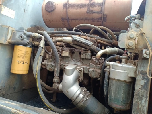 ขายจ้า..HITACHI ZX200 เก่าใน สภาพดี  พร้อมใช้  ลองระบบกันได้ทุกวัน  โทร 089-3818694 จ๊อย