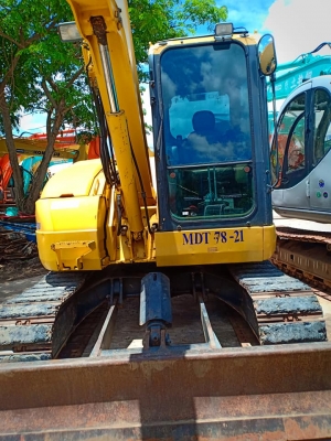 ขายจ้า..KOMATSU PC78US-8. เก่านอกแท้   เดิมๆๆสภาพสวย ใช้งานมาน้อย  มีลายแย๊ก  พร้อมผานดัน  โทร089-3818694 จ๊อย