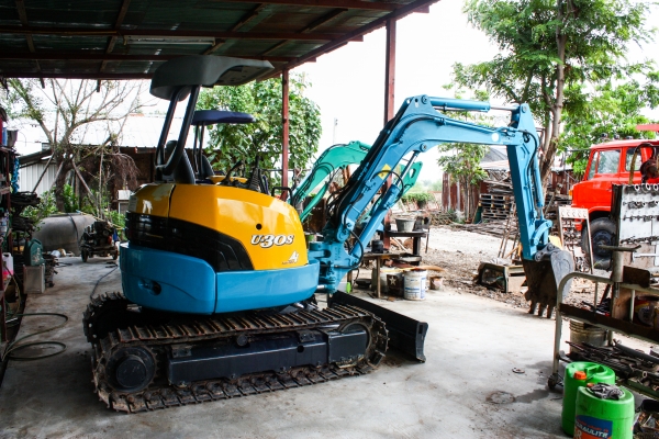 ขายรถแม็กโครสนใจติดต่อ 086-324-1992