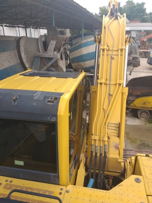 ขายรถแบคโฮ KOMATSU PC160 LC-8